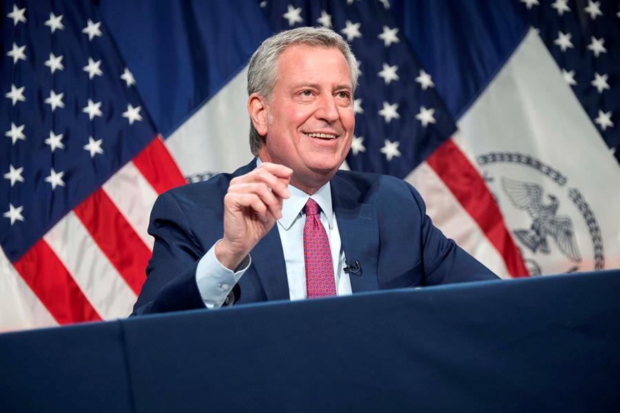 Alcalde de NY pide investigar acusaciones sexuales contra gobernador