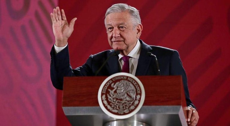 López Obrador celebra el fin de la construcción del uro fronterizo