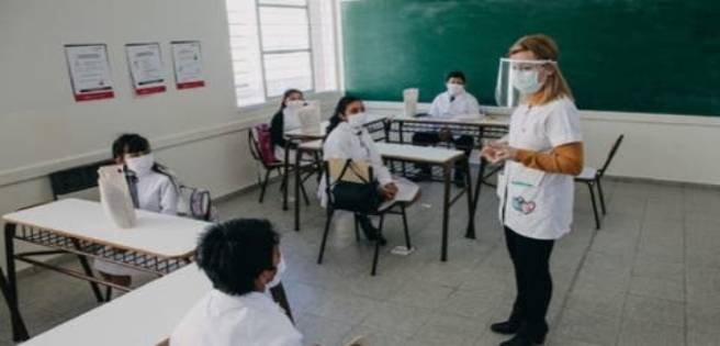 Buenos Aires presenta su plan para el retorno a clases presenciales