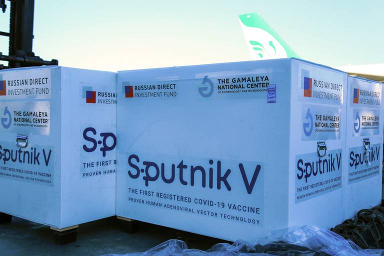Panamá emprende gestiones para adquirir vacuna rusa Sputnik V