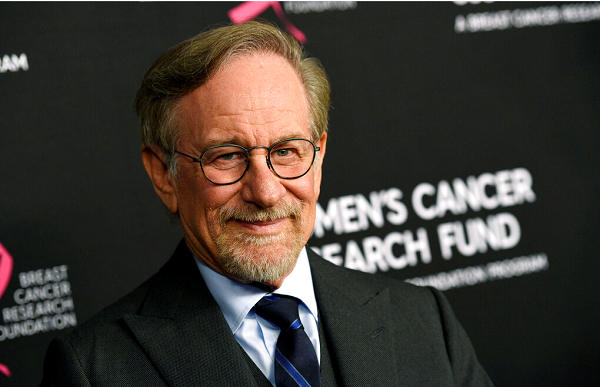 Spielberg gana Premio Génesis por aportes al cine