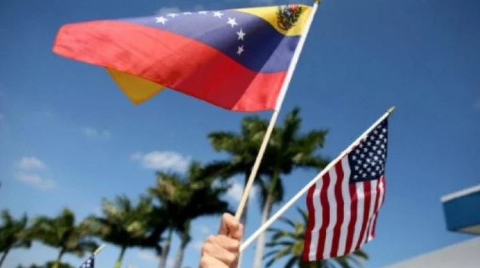 Congresistas estadounidenses piden agilizar el DED para venezolanos