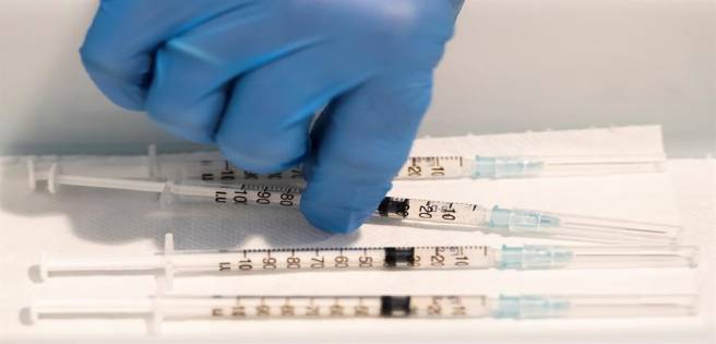 Corea del Sur aprueba vacuna de AstraZeneca e incluye a mayores de 65