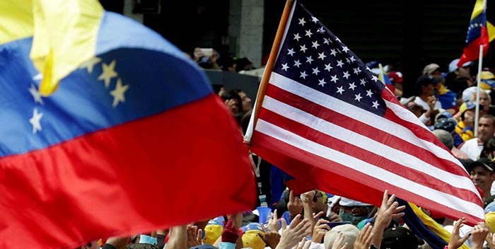 Congresistas estadounidenses dicen que apoyo a inmigrantes venezolanos es "golpe a Maduro"
