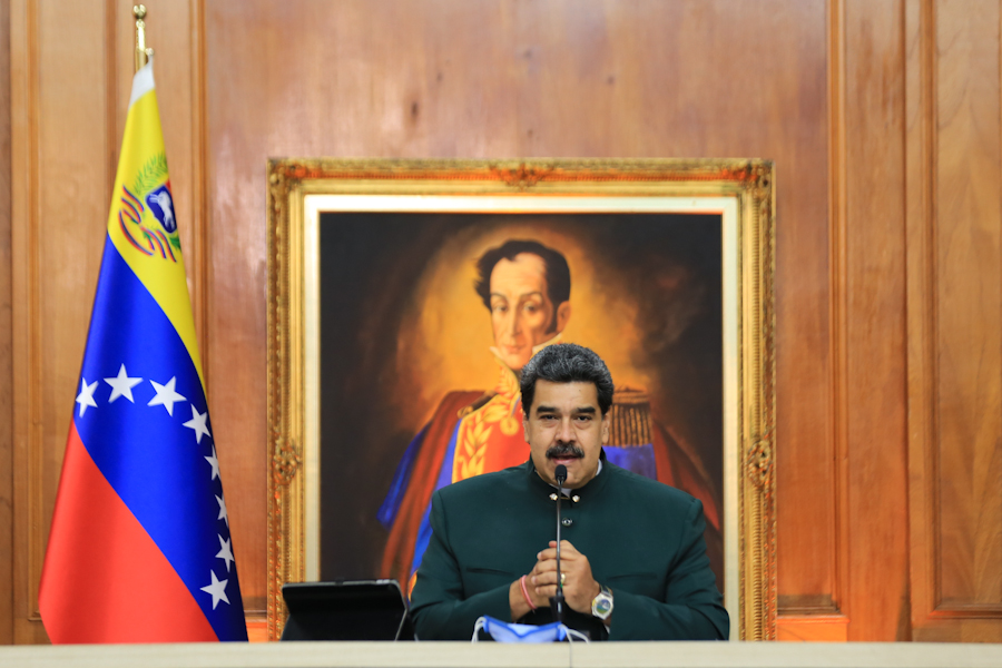 Maduro acusa a Mark Zuckerberg de 