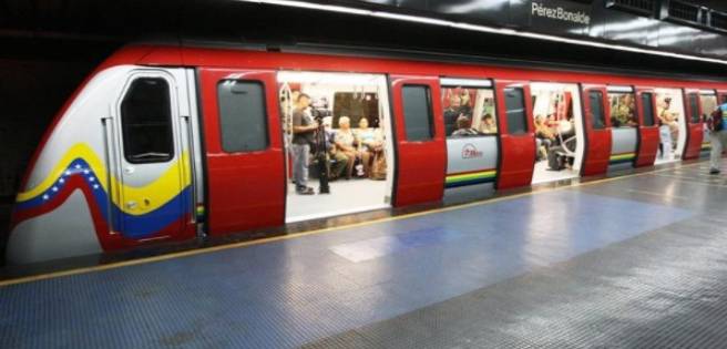 Metro de Caracas realiza mantenimiento desde este lunes