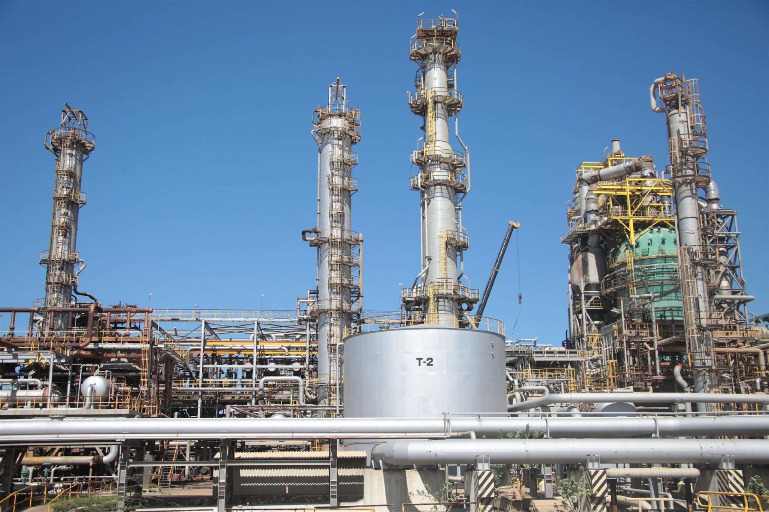 Reuters: Pdvsa reanuda producción de gasolina en refinería Cardón