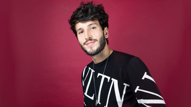 Sebastián Yatra grabará una tema con el ganador de "Conecta y Canta"