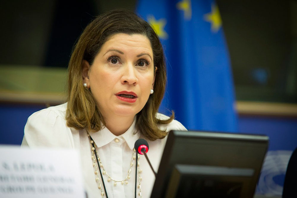 UE declara persona non grata al jefe de misión de Venezuela en Bruselas