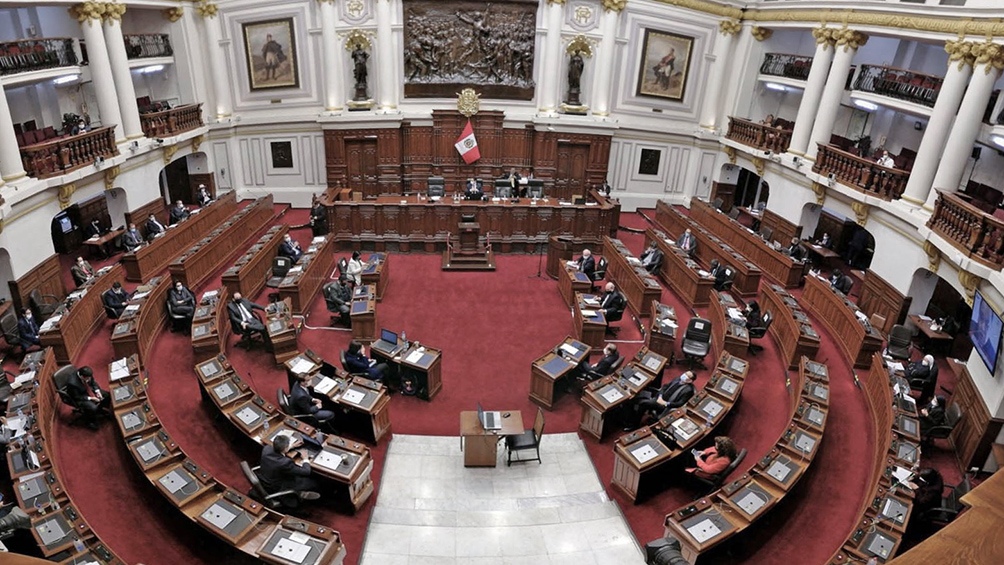 Congreso de Perú aprueba eliminar inmunidad parlamentaria