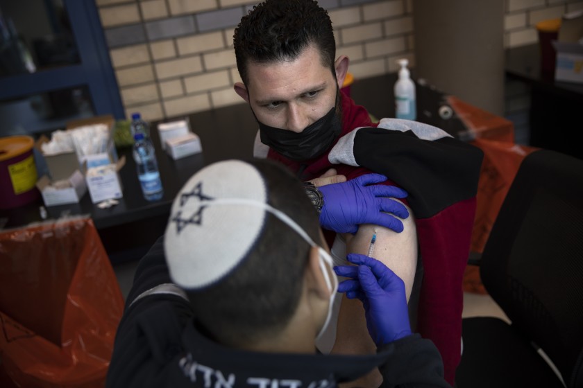 Israel compartirá vacunas contra COVID con otros países