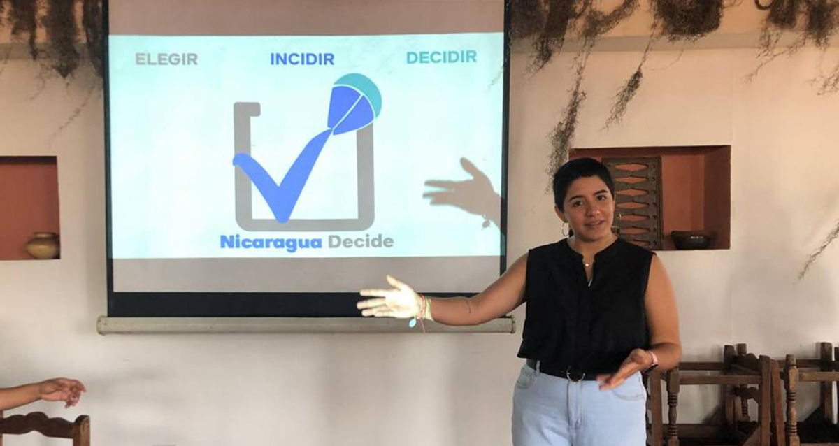 Jóvenes lanzan una elección presidencial simulada en Nicaragua