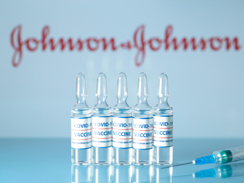 Francia espera las vacunas de J&J para fines de marzo o comienzos
