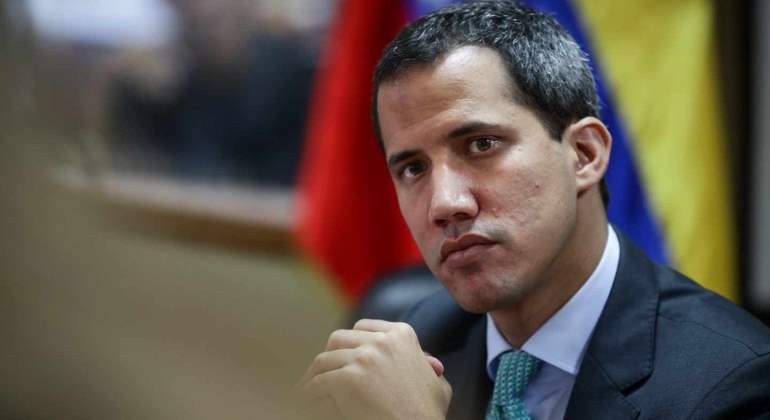 Contraloría inhabilita a Guaidó para ejercer cargos públicos