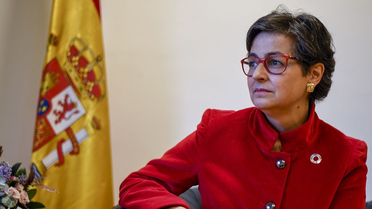 Ministra española visita Colombia centrada en paz y migración