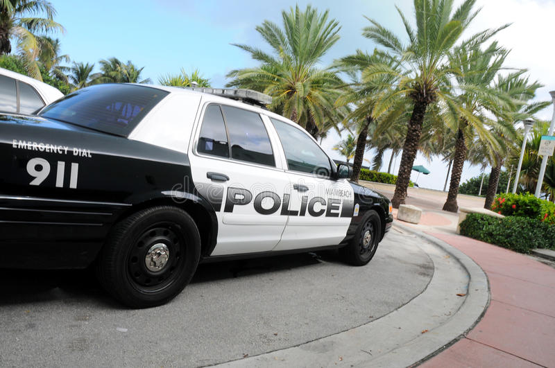 Policía de Miami investiga muerte de mujer transgénero de raza negra