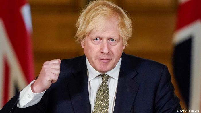 Johnson pide un "cambio cultural" para erradicar la violencia contra la mujer