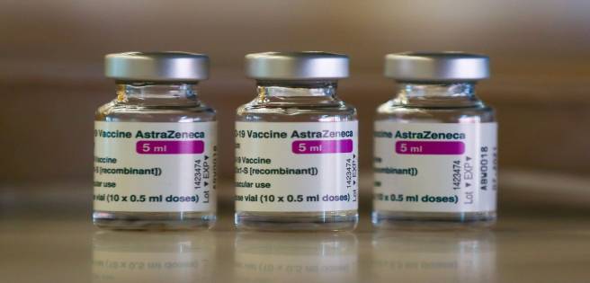 AstraZeneca asegura 76% de efectividad en su vacuna tras actualizar datos