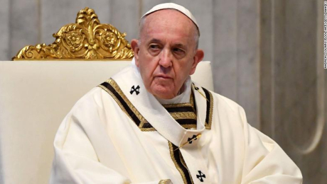 El papa Francisco pide que cese la represión en Birmania