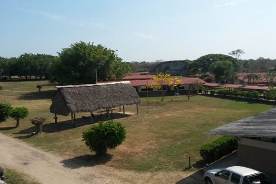 Invaden terrenos productivos de complejo educativo de Fe y Alegría en Barinas