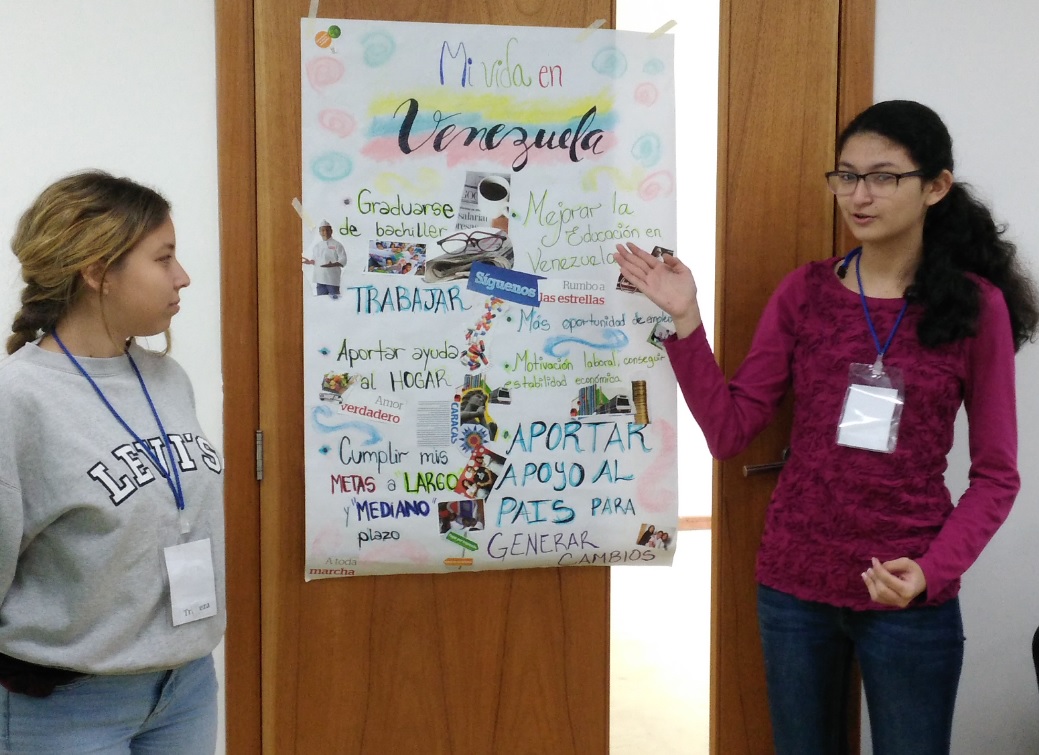 Abren postulaciones para programa de becas juveniles Robles del Futuro