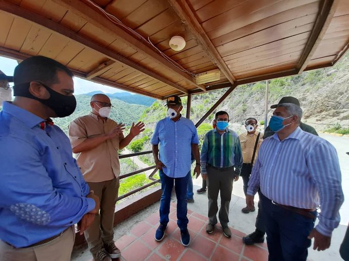 Centro Sanitario Centinela de Caraballeda recibirá a 300 paciente