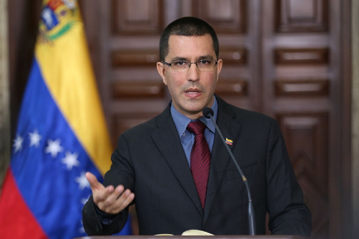 El canciller Arreaza denuncia violaciones de DDHH en Colombia