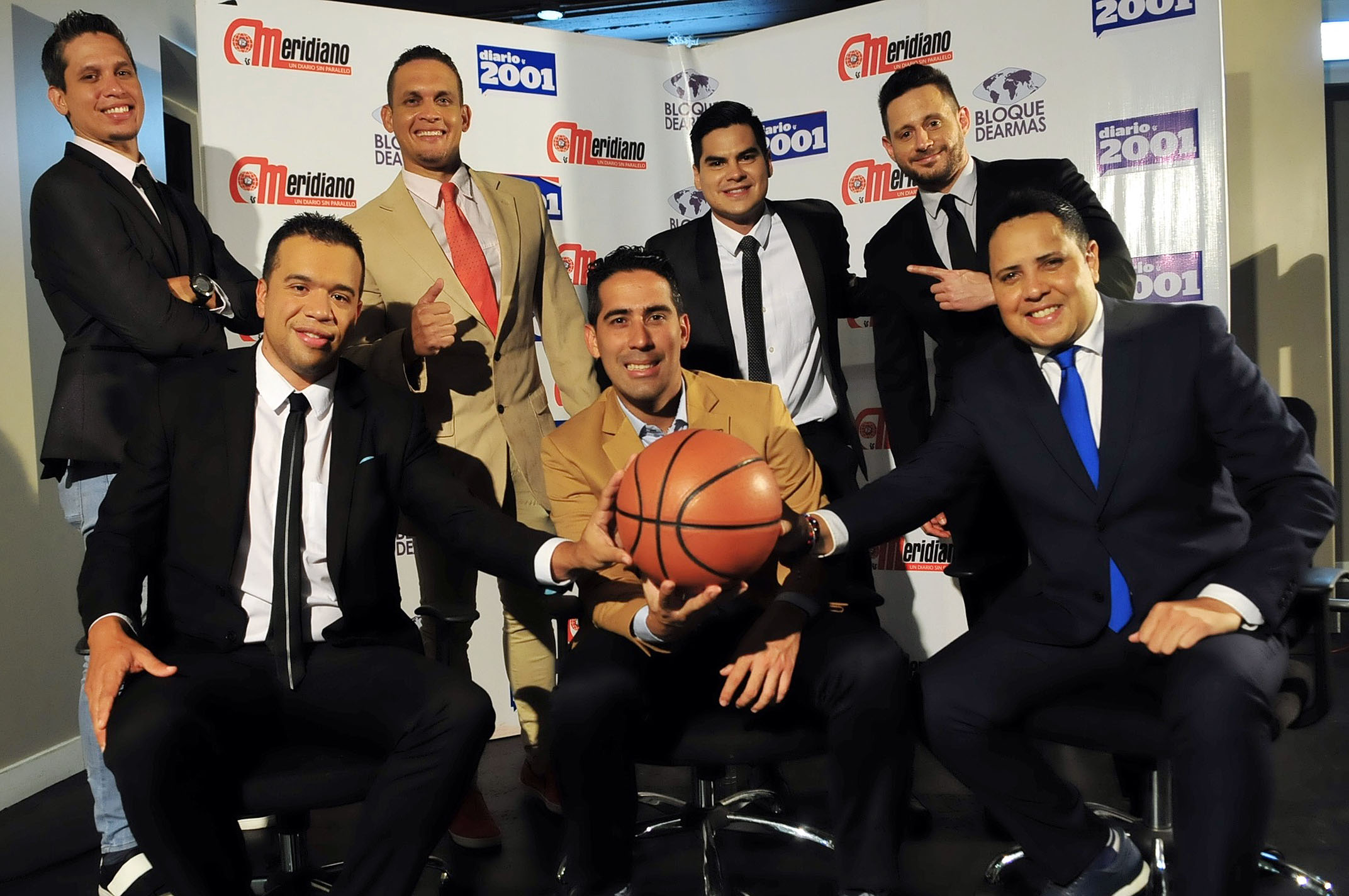 Meridiano TV presentó su staff de narradores para la Superliga de Baloncesto | Diario 2001