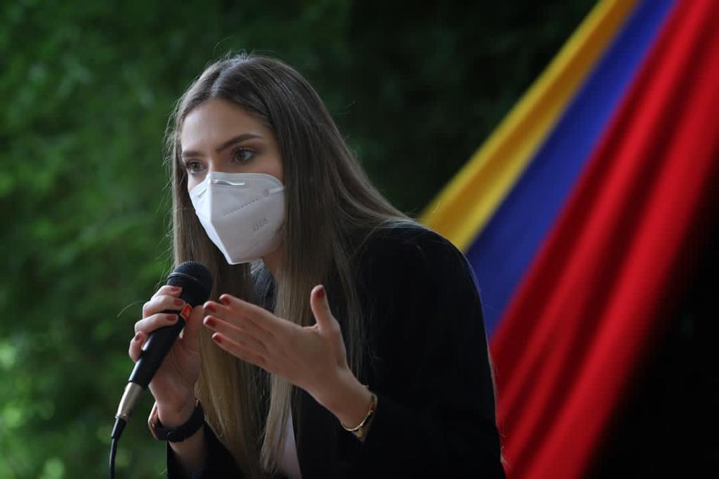 Fabiana Rosales denuncia tres feminicidos en 24 horas en el país