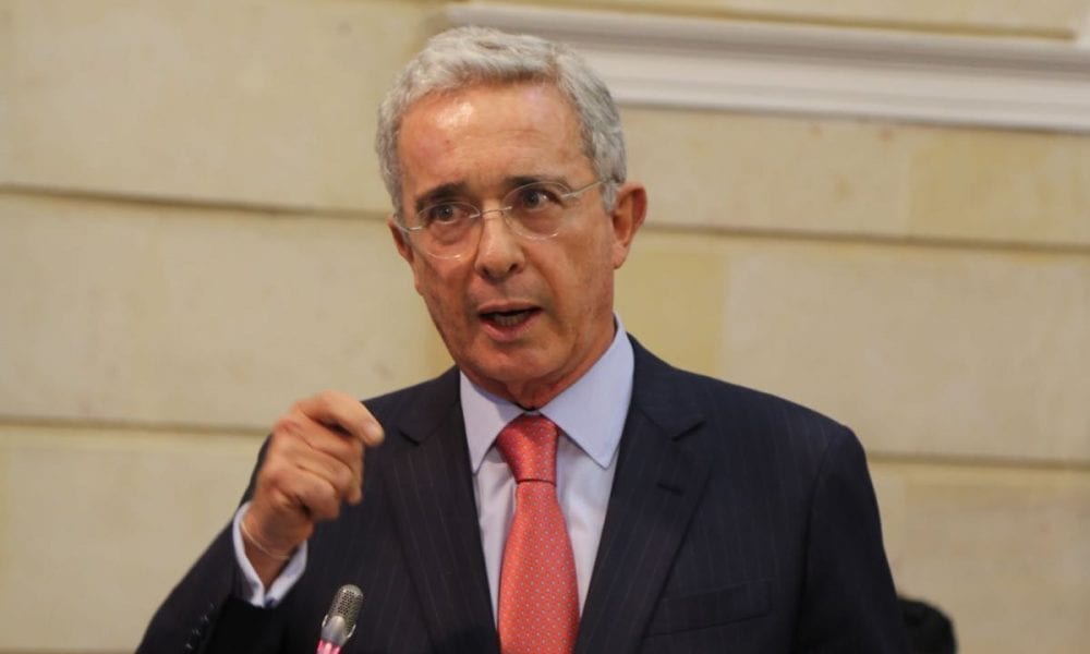 Decisión de caso Uribe entra en la recta final en Fiscalía colombiana