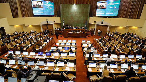Diputados chilenos aprueban extender el estado de catástrofe