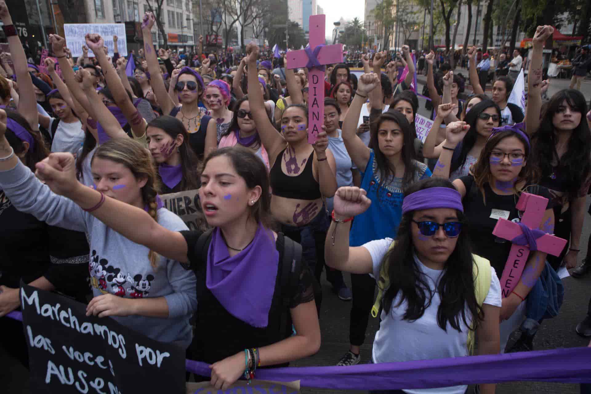 La COVID-19 obliga a un Día de la Mujer sin grandes marchas | Diario 2001