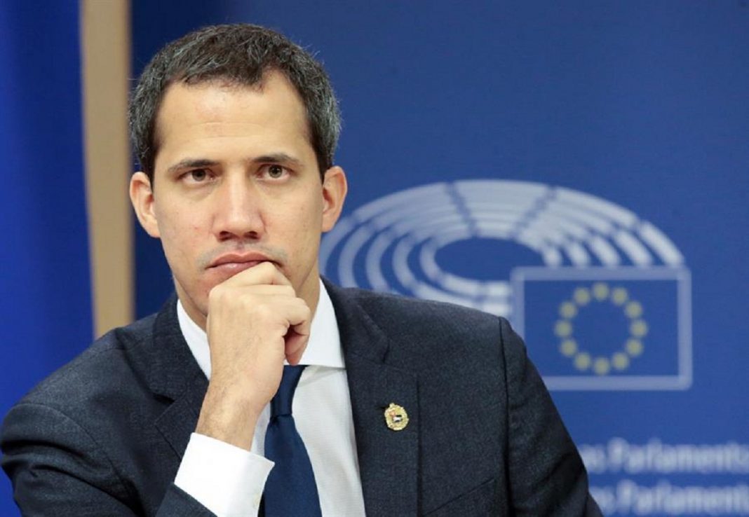 Guaidó aborda con ministro de Exteriores de Canadá situación venezolana