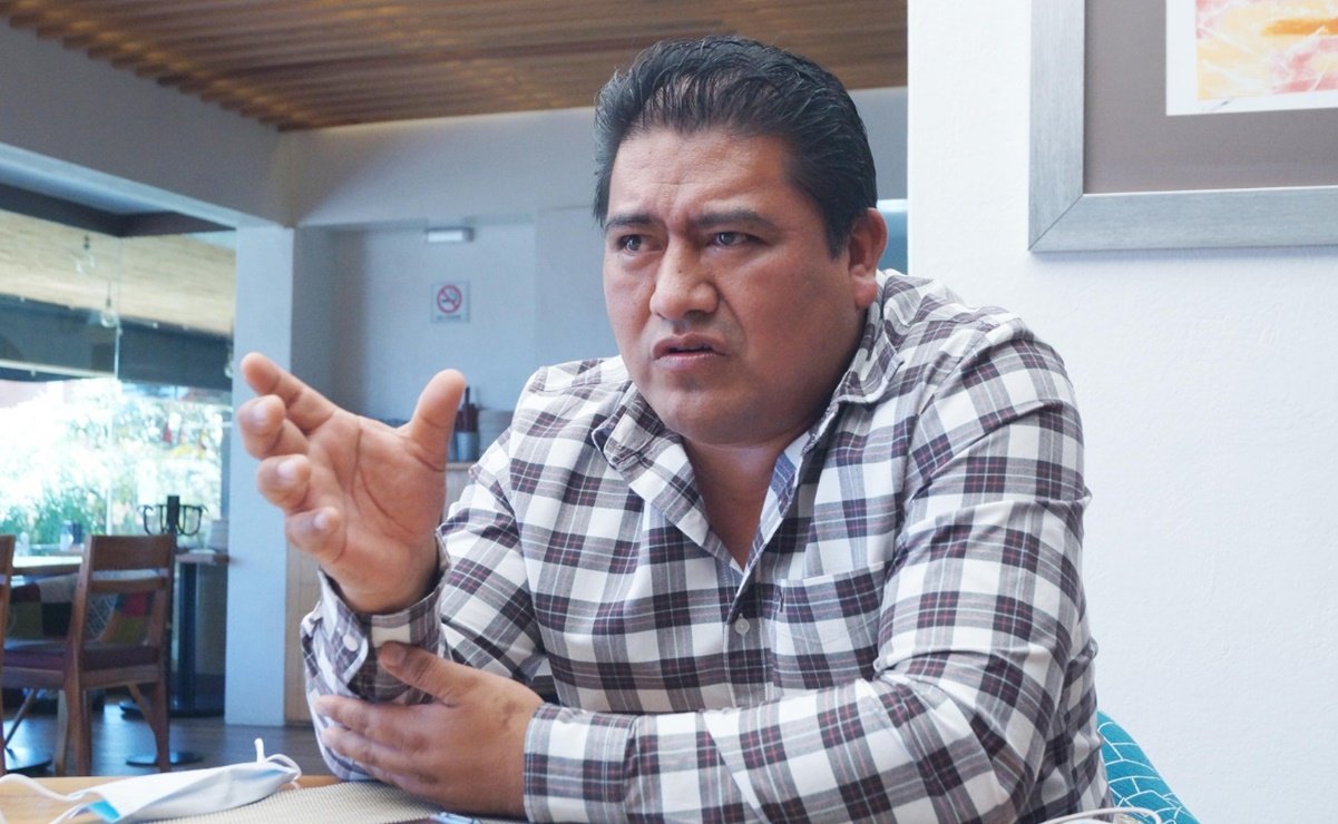Político mexicano acusado de exhibir mujeres en chats renuncia