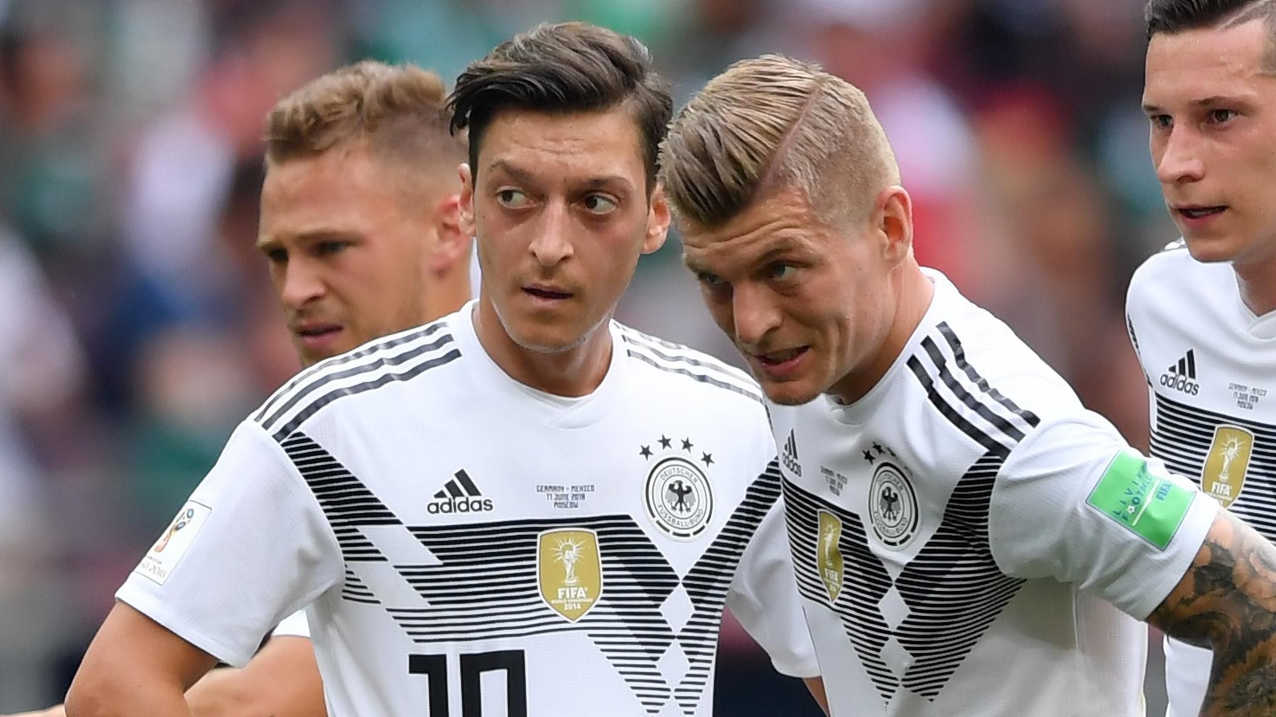 Toni Kroos confesó ser llamado "nazi" por criticar a excompañero