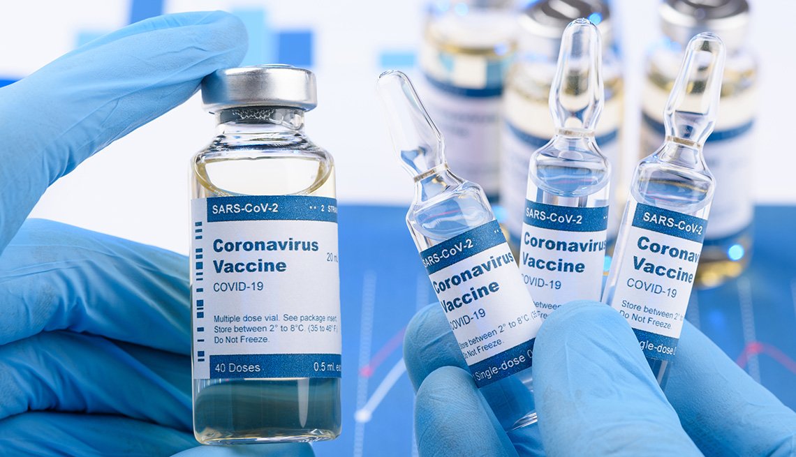 Policía china y sudafricana incautan miles de vacunas COVID falsas