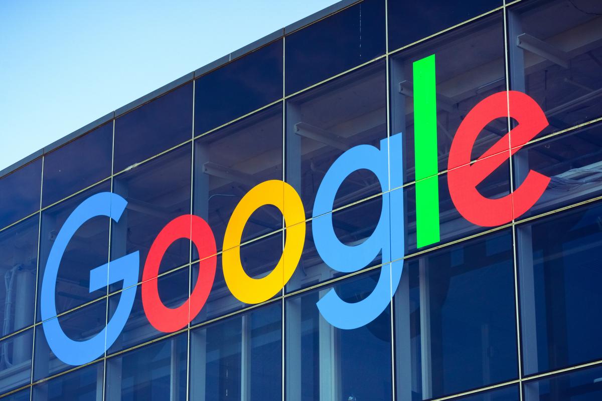 Google baja de 30 % a 15 % comisión de tienda app para desarrolladores