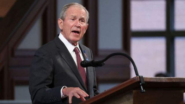 George Bush lamenta no haber aprobado una reforma migratoria | Diario 2001