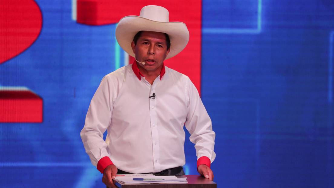 Perú: Pedro Castillo se consolida en el primer lugar con 19% de los votos válidos