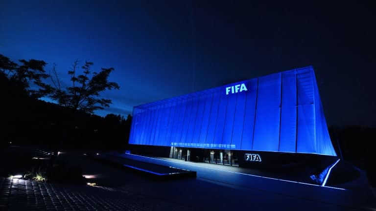 FIFA informa que obras de Catar cumplen estándares más altos seguridad