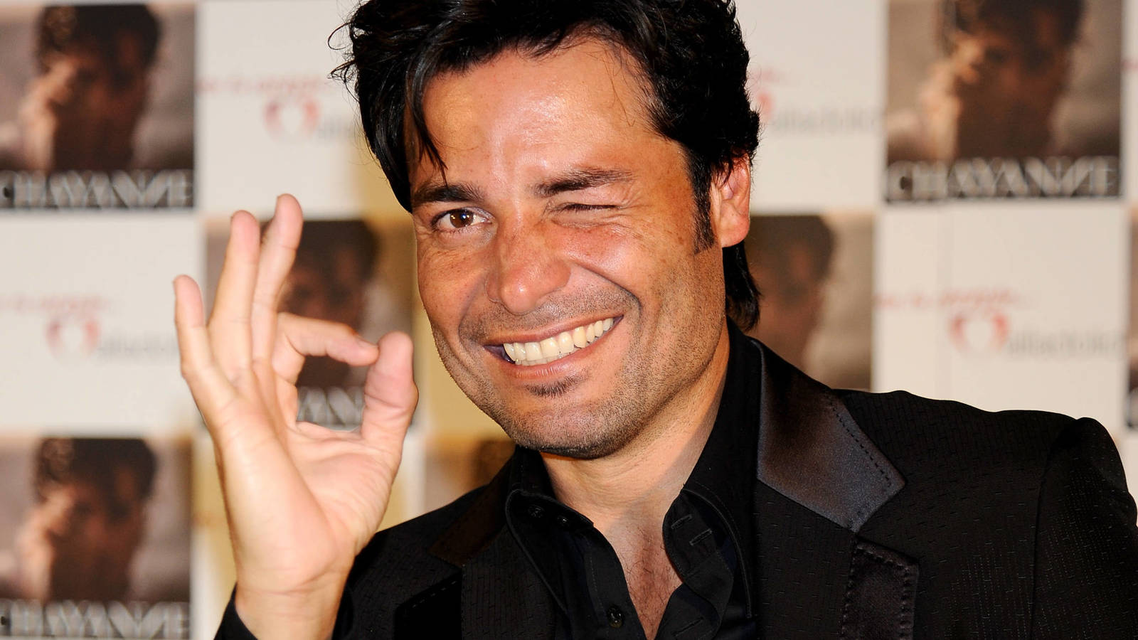 Chayanne comparte con sus fans su proceso de vacunación