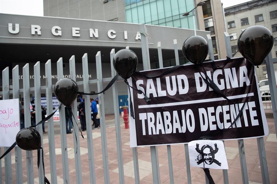 Trabajadores chilenos en huelga general por mala gestión del Gobierno