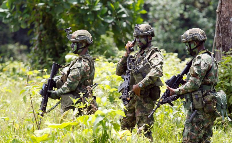 Un militar asesinado y varios disidentes de FARC mueren en combate