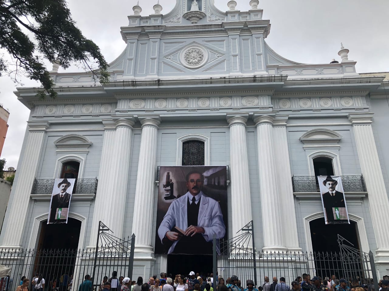 La Iglesia se prepara para la beatificación del doctor José Gregorio