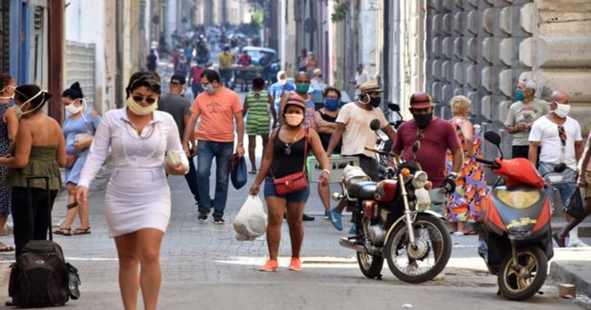 Cuba suma 854 nuevos contagios y ocho fallecidos de COVID-19