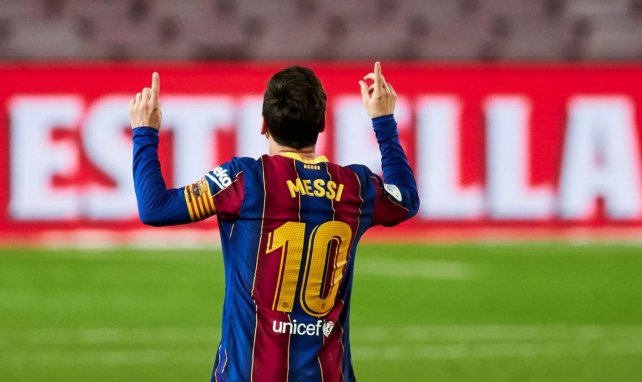 Messi regala camisetas autografiadas para agradecer las vacunas para la Conmebol