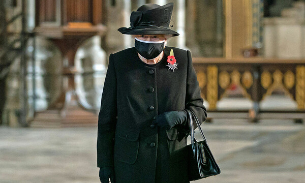 La reina Isabel II regresa a deberes reales tras deceso del príncipe Felipe