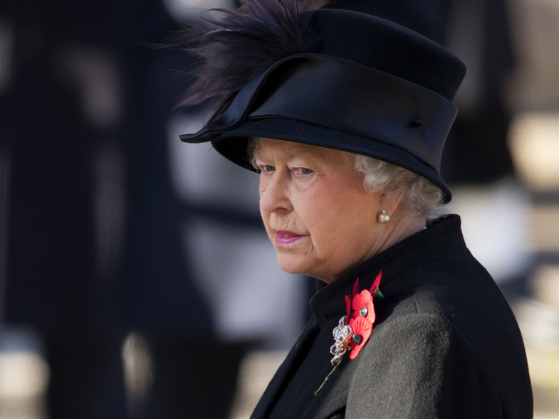 La reina Isabel II cumple 95 años en medio de la tristeza