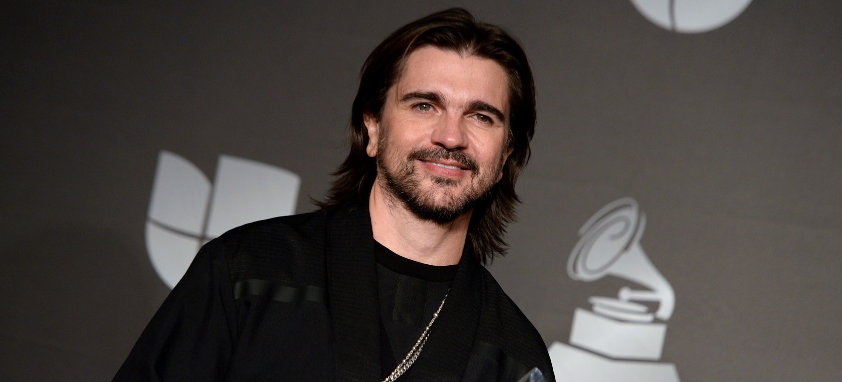 Juanes se prepara para el lanzamiento de su 10mo álbum