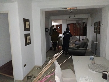 Fuerte explosión en un apartamento deja una persona herida en Valencia